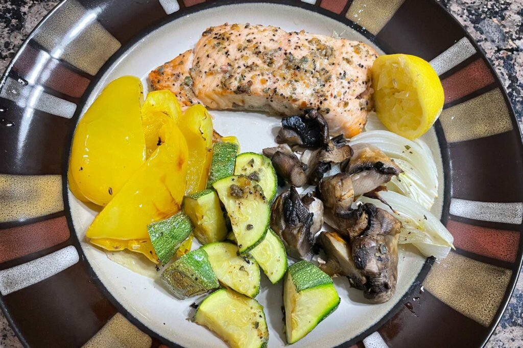 Salmon with vegetables Served